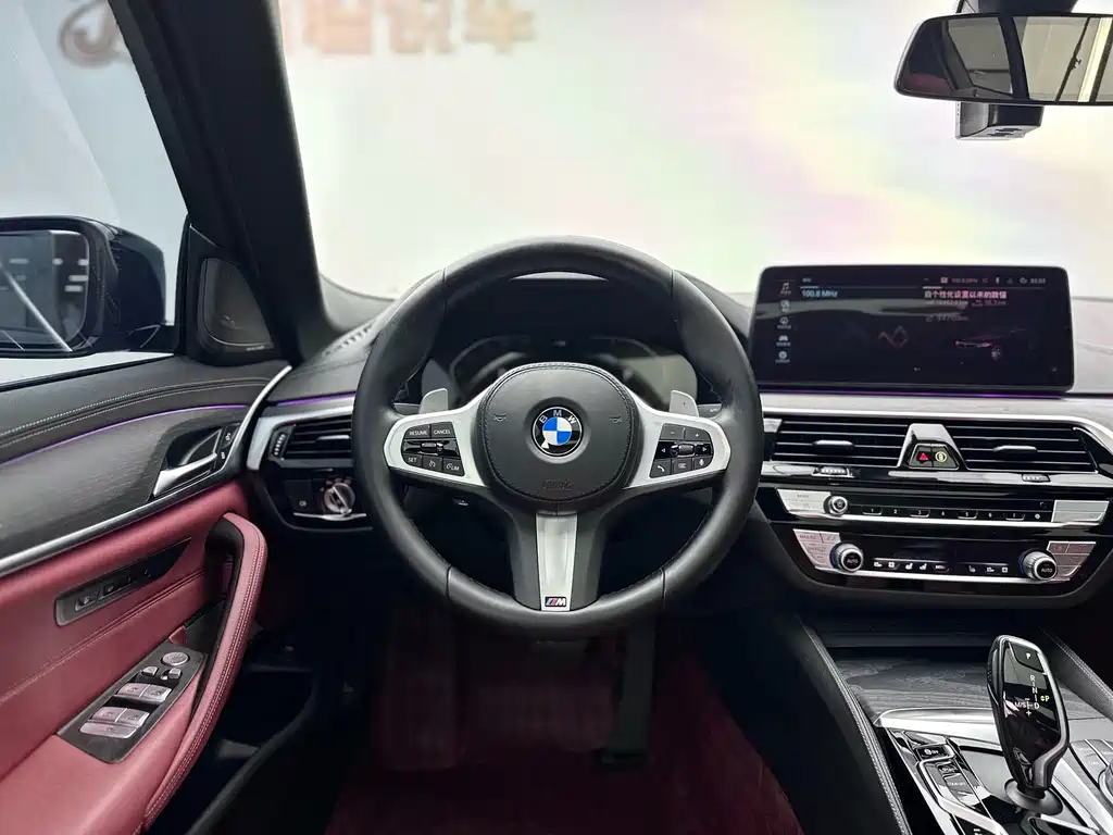 BMW 5 Series — миниатюра 6