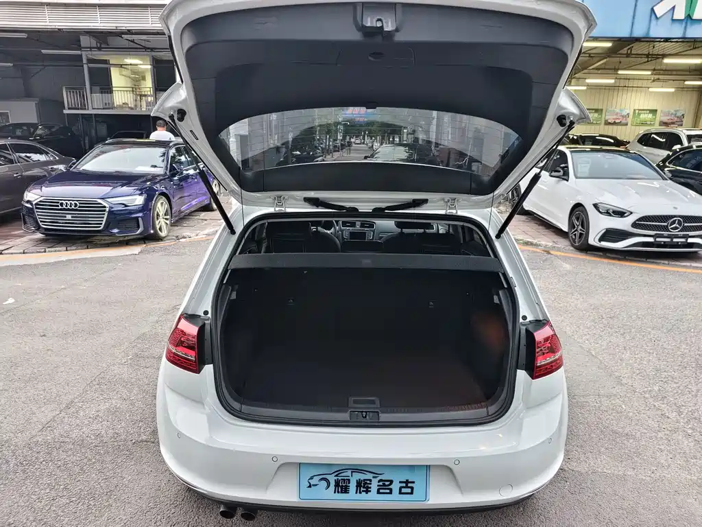 Volkswagen Golf — миниатюра 13