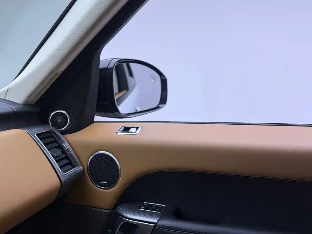Land Rover Sport — миниатюра 8