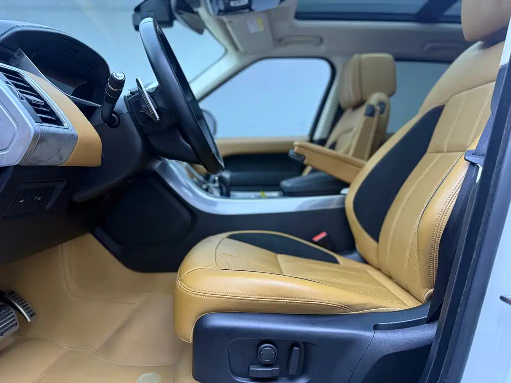 Land Rover Sport — миниатюра 5