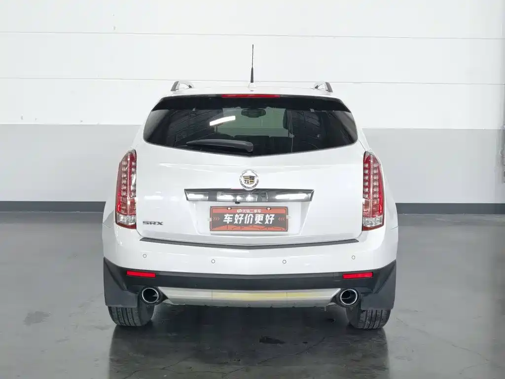 Cadillac SRX — миниатюра 4