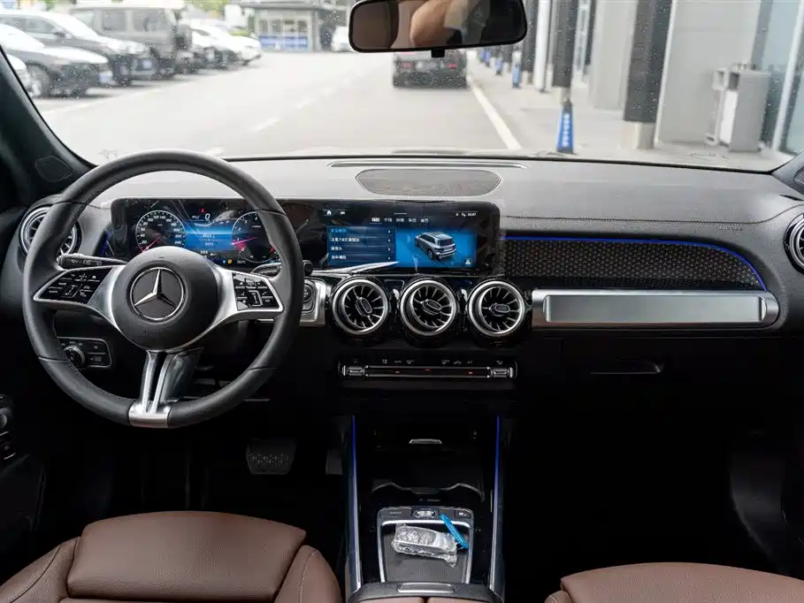Mercedes-Benz GLB 2024 GLB 220 Fashion