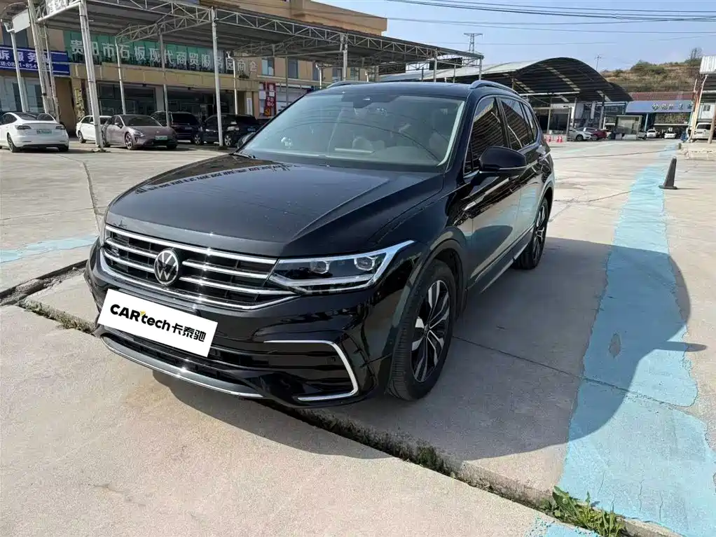 Volkswagen Tiguan L 2024