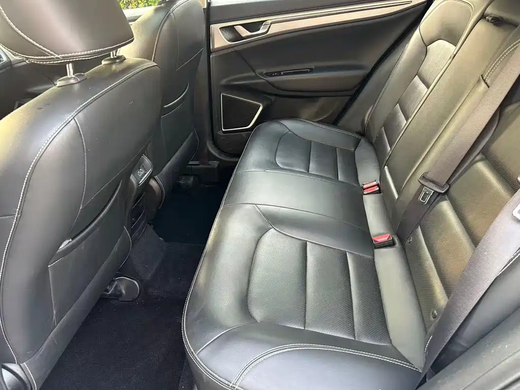 Geely Emgrand GL — миниатюра 11
