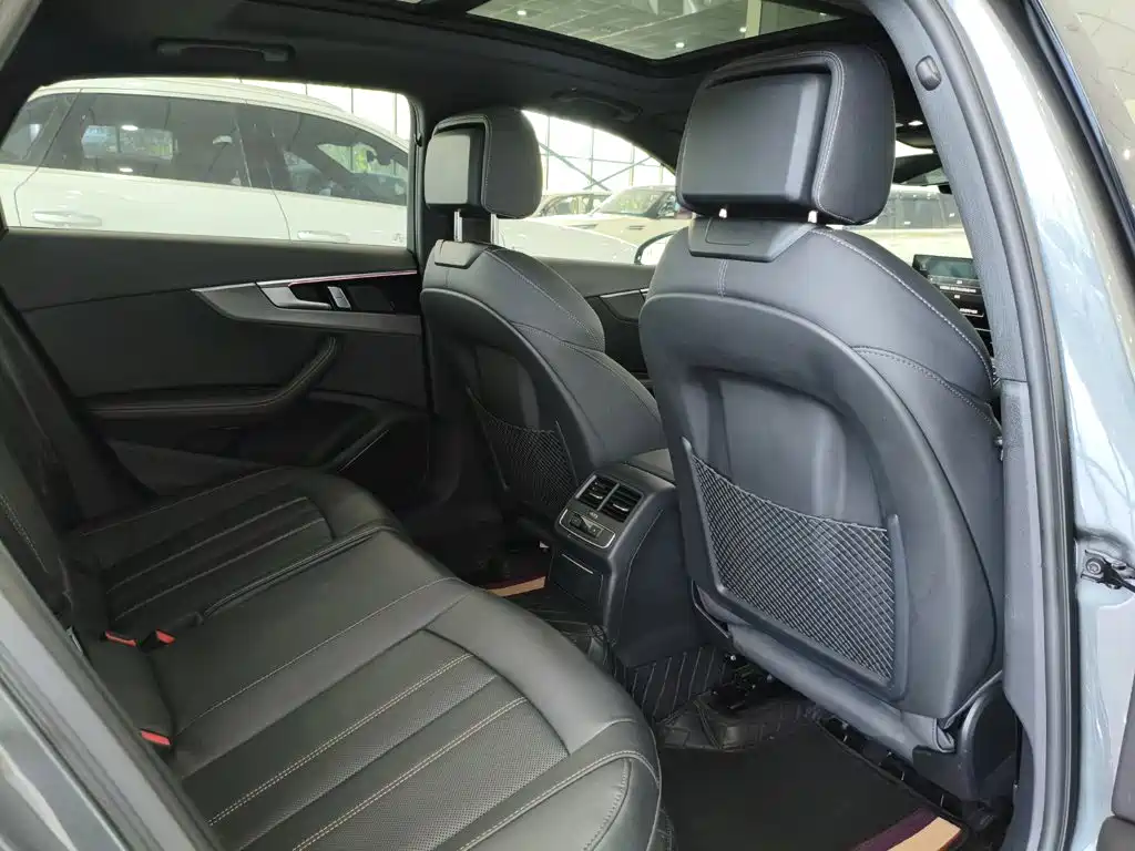 Audi A4L — миниатюра 14