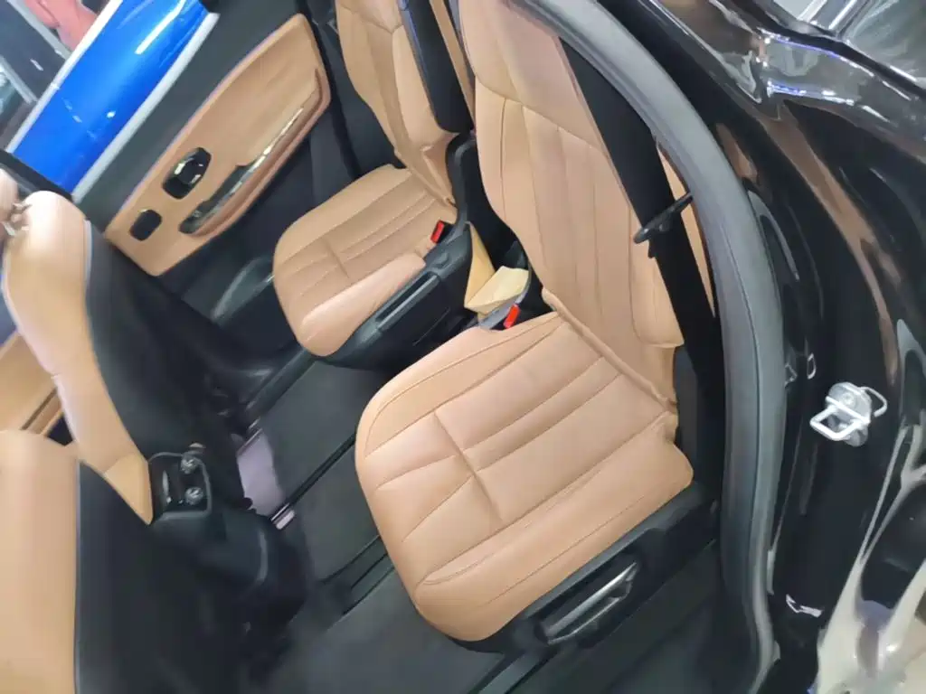 NIO ES8 — миниатюра 17