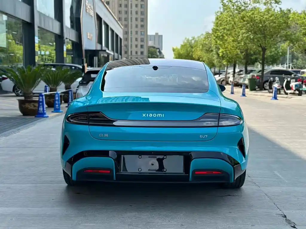 XIAOMI CAR XIAOMI SU7