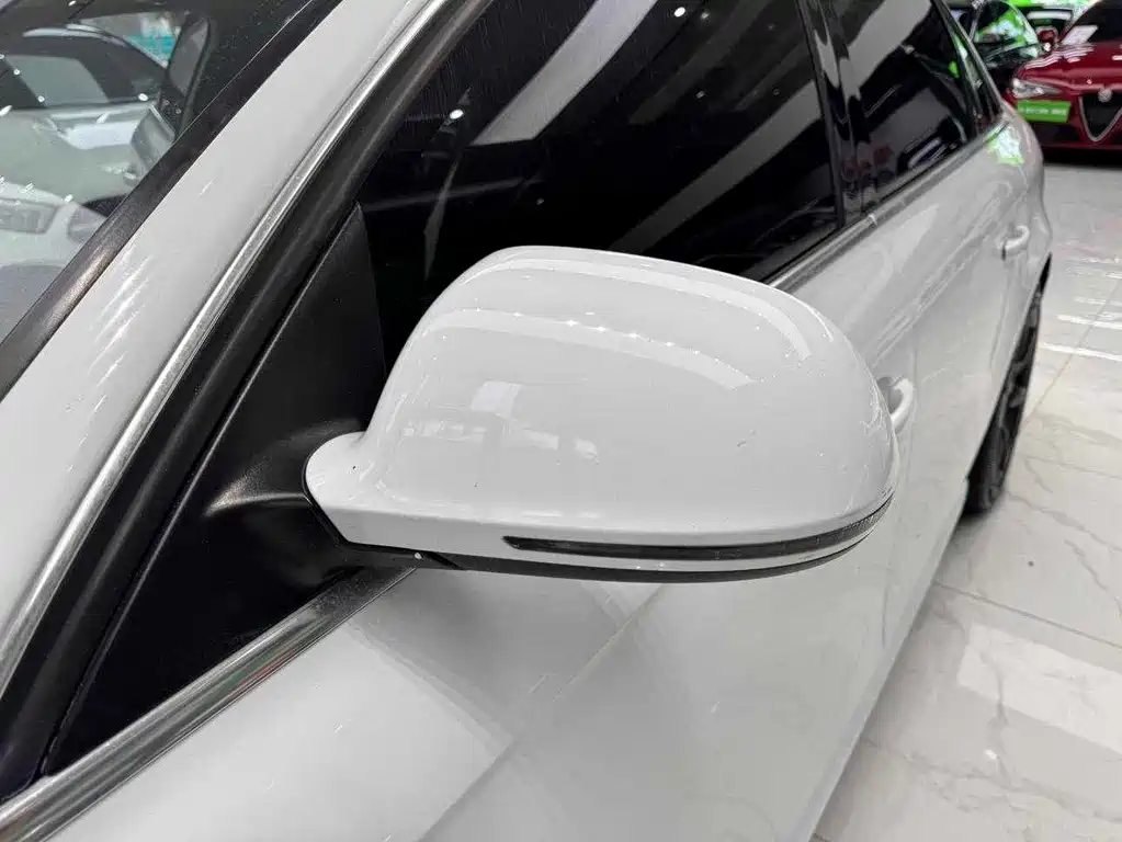 Audi A4L — миниатюра 23