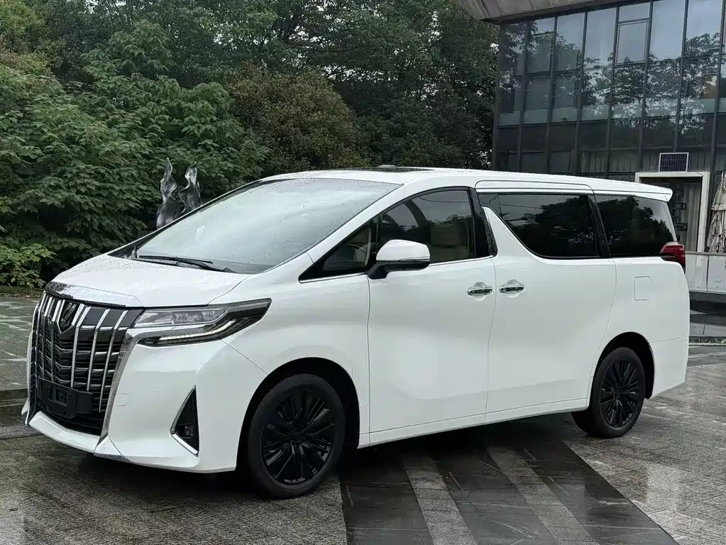 Toyota Alphard 2018