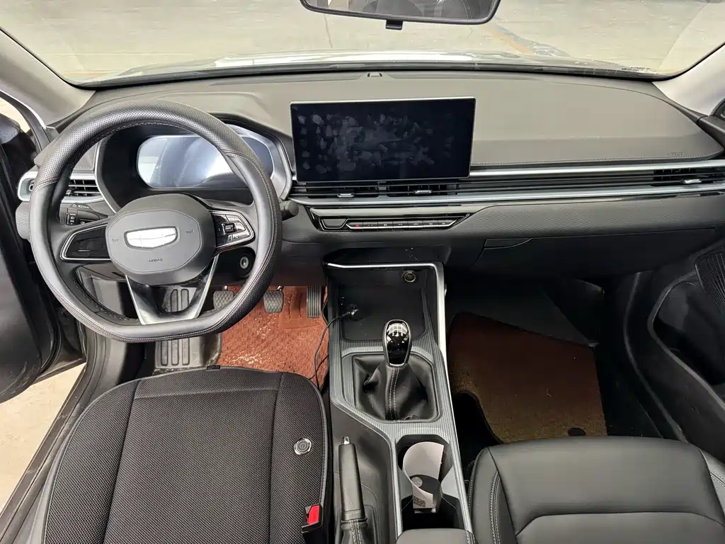 Geely Emgrand — миниатюра 8