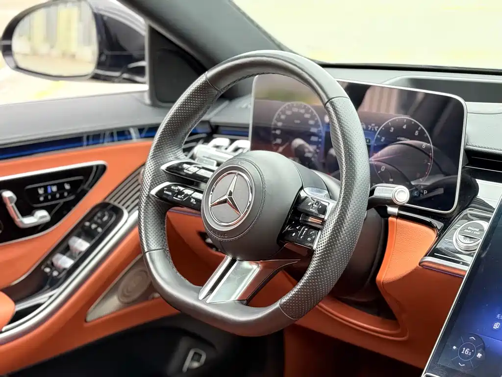 Mercedes-Benz S-Class — миниатюра 9