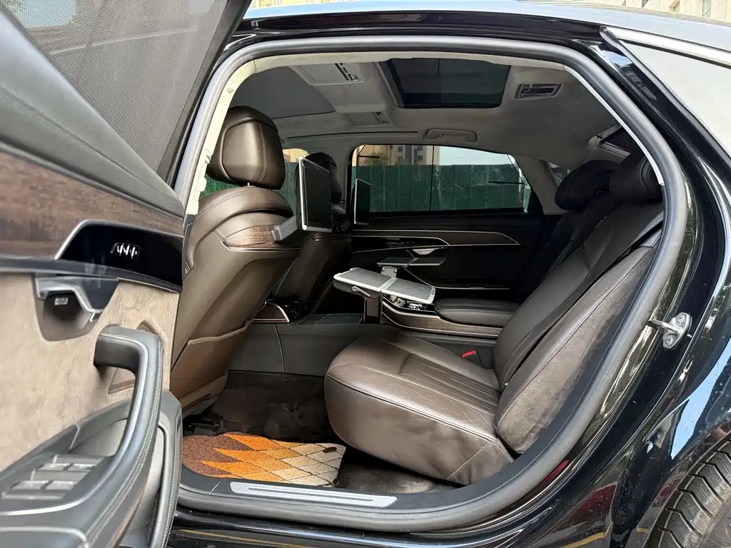 Audi A8 2019 Plus A8L 55 TFSI quattro Luxury