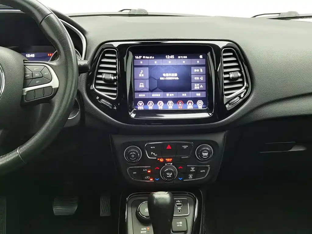 Jeep Compass — миниатюра 12