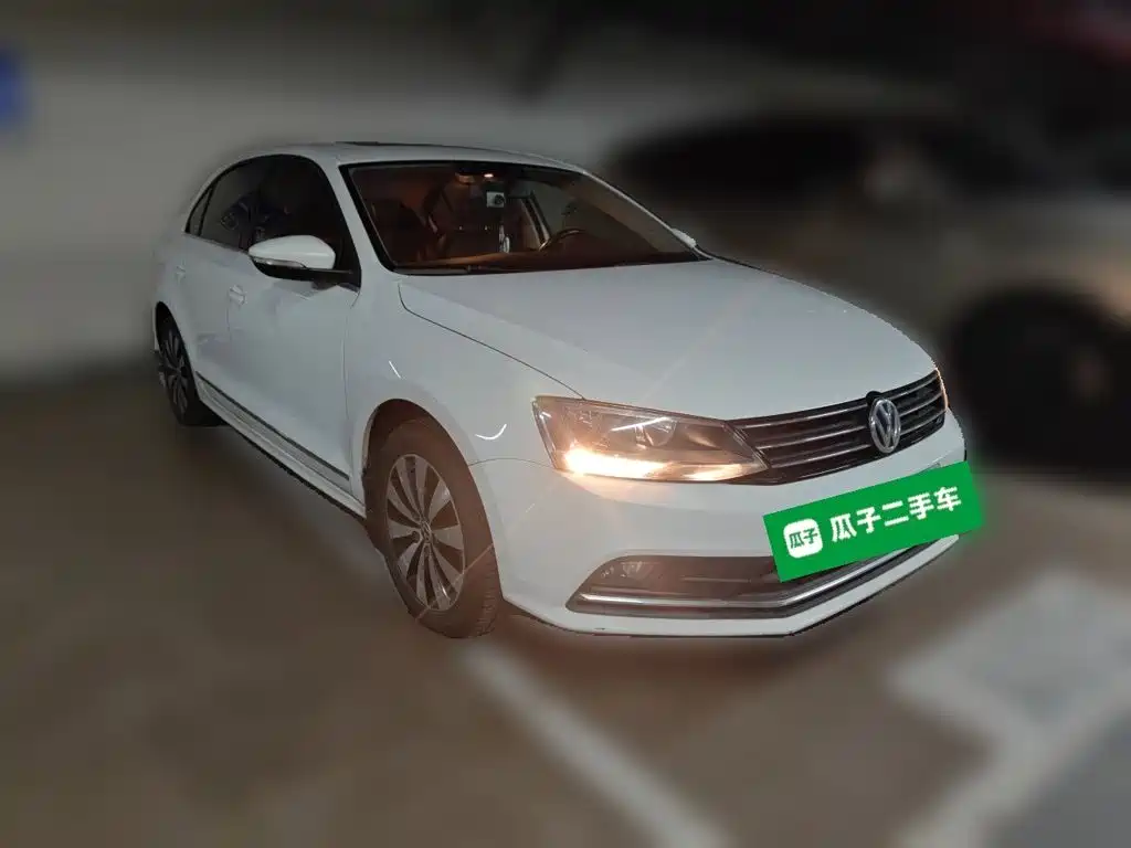 Volkswagen Sagitar — миниатюра 24
