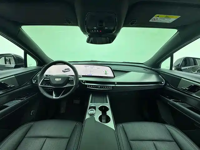 Cadillac XT5 2026 2.0T