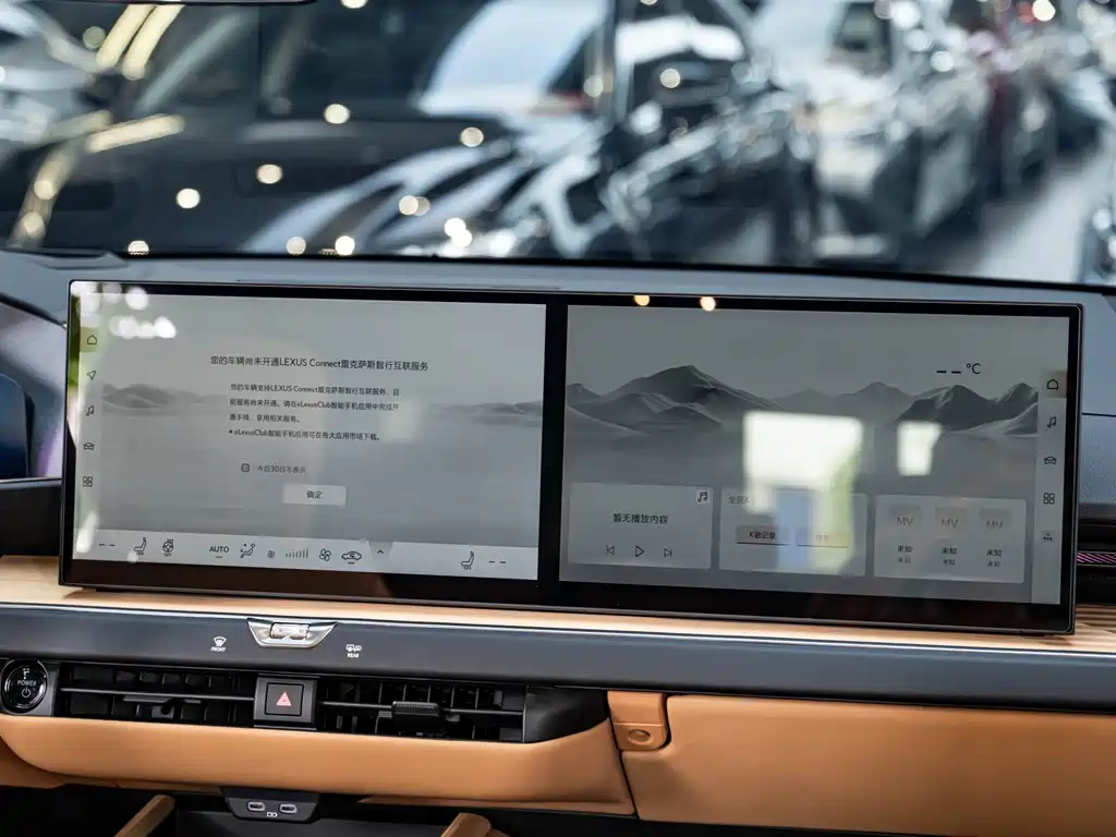 Lexus ES — миниатюра 16