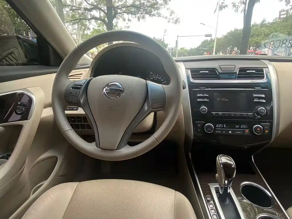 Nissan Teana — миниатюра 9