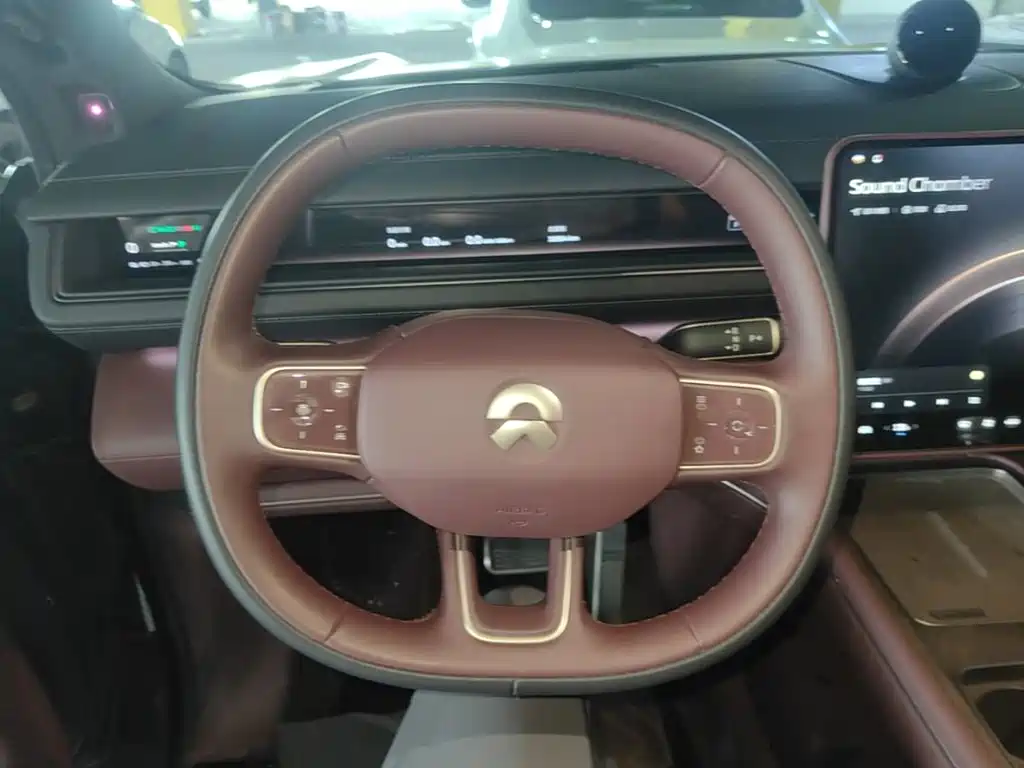 NIO ES8 — миниатюра 5