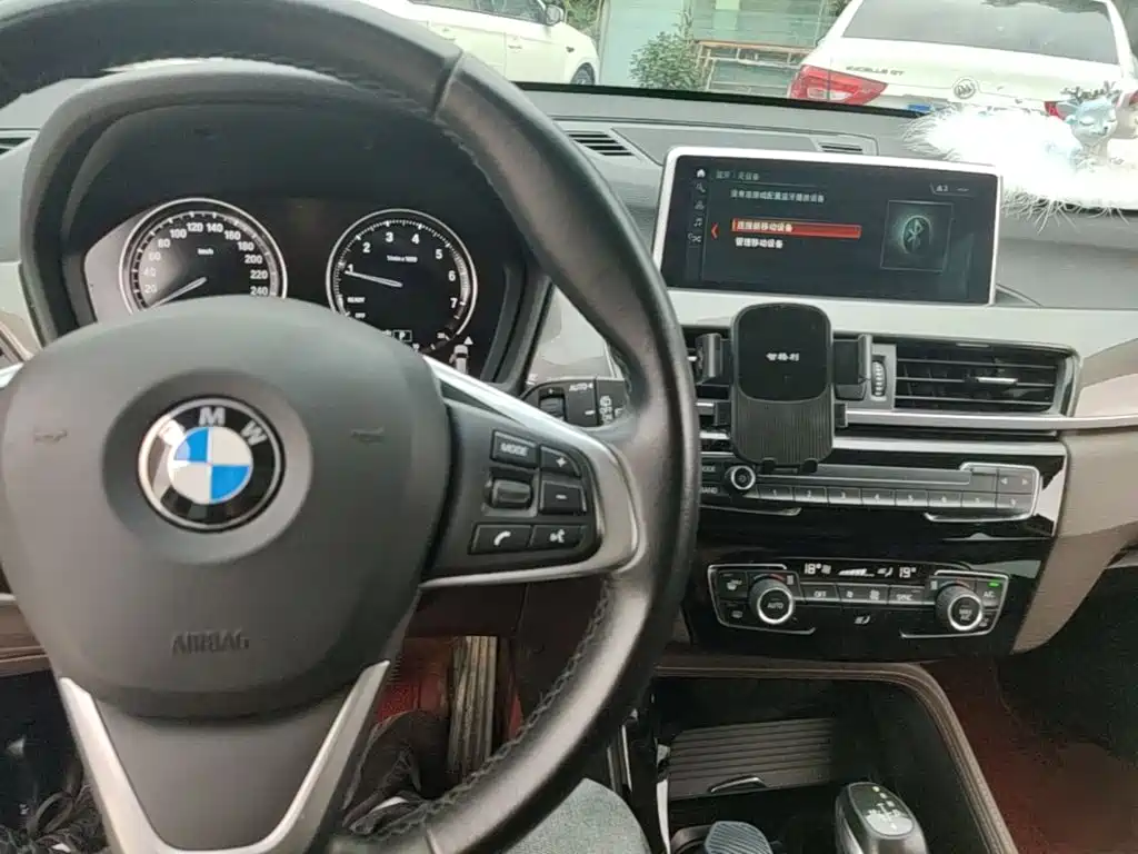 BMW X1 — миниатюра 6