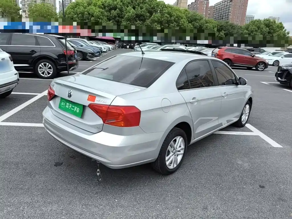 Volkswagen Jetta — миниатюра 7