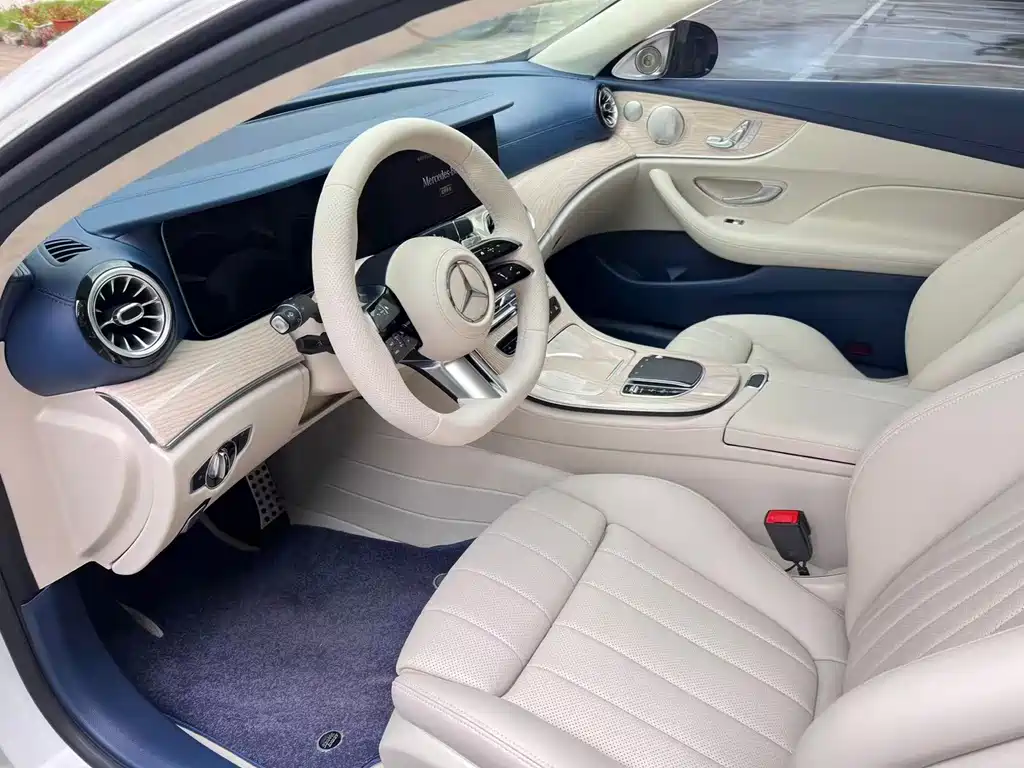 Mercedes-Benz E-Class (Import) — миниатюра 8
