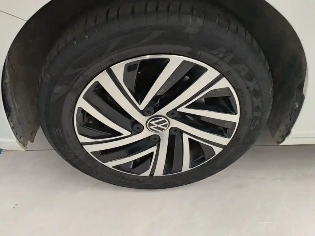 Volkswagen Lavida — миниатюра 23