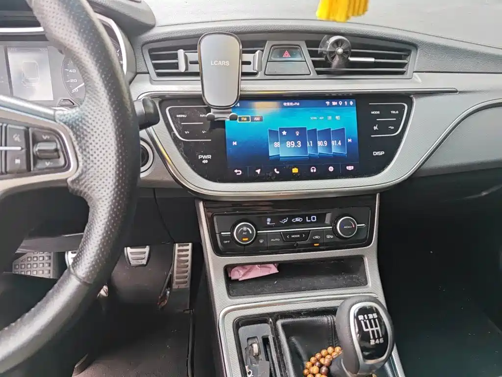 Geely Emgrand GS — миниатюра 9