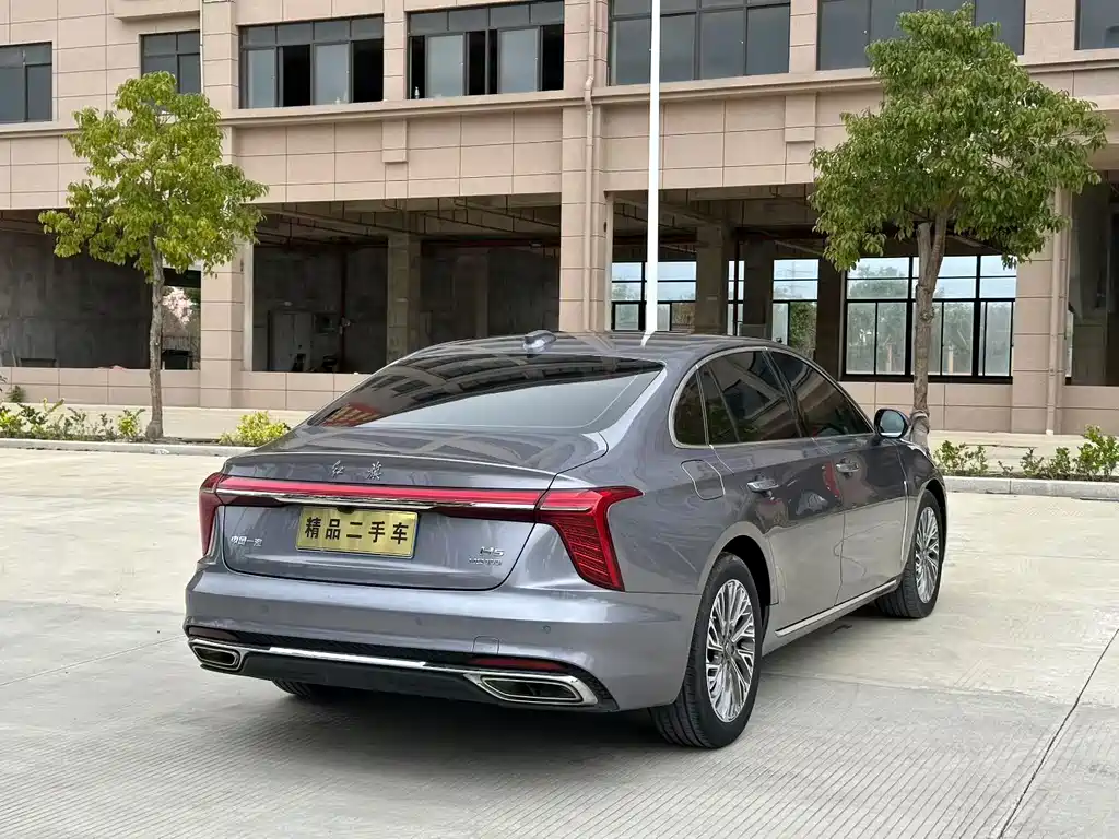 Hongqi Hongqi H5 — миниатюра 7