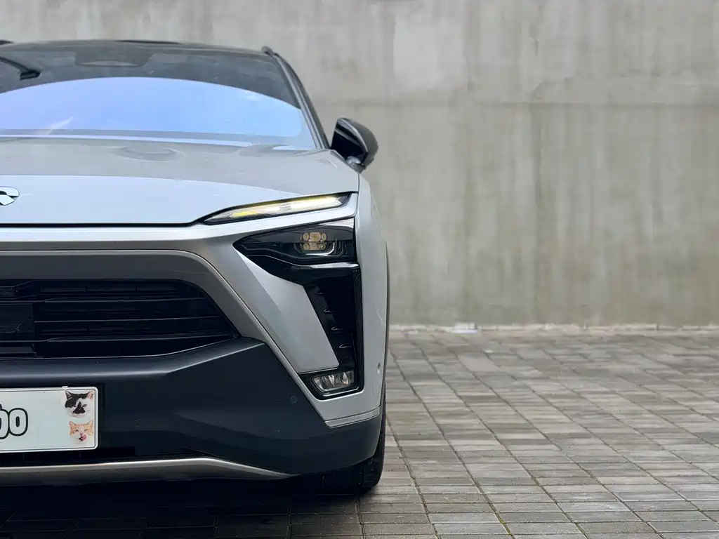 NIO ES8 — миниатюра 4
