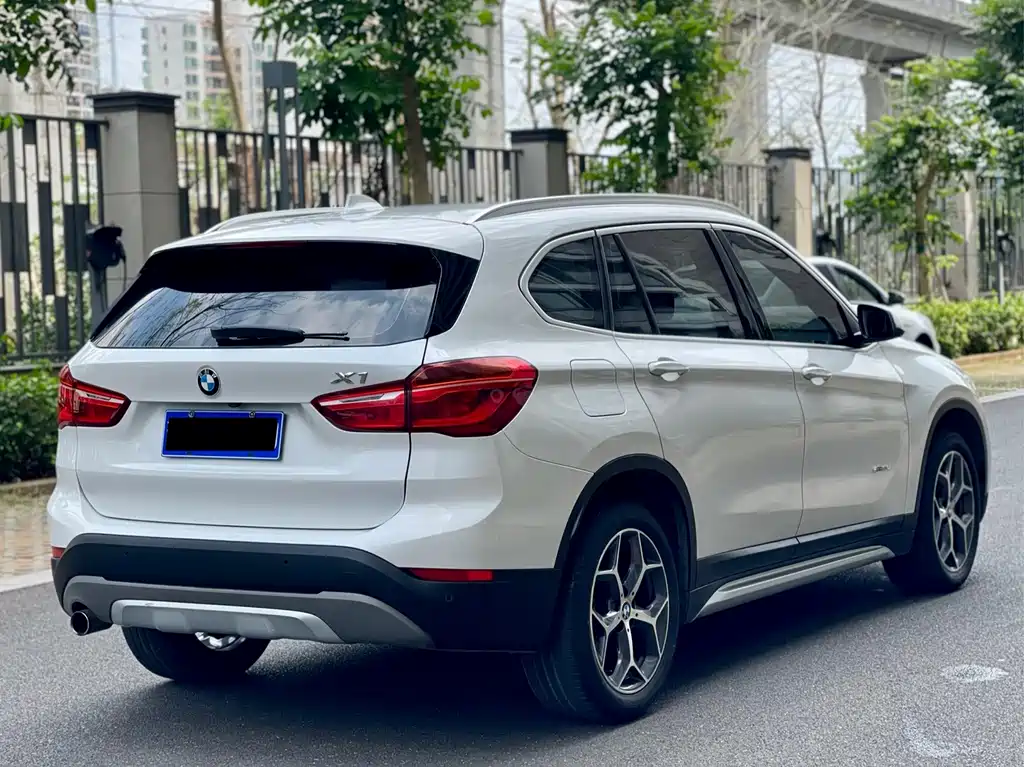 BMW X1 — миниатюра 9