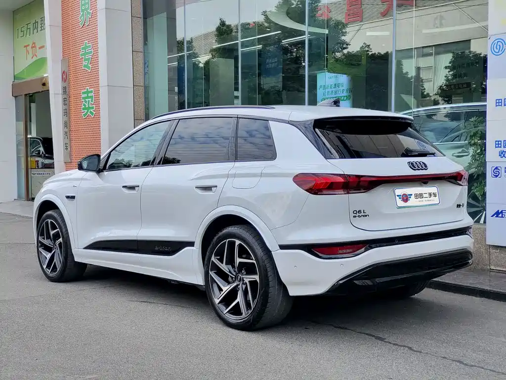Audi AudiQ6L e-tron — миниатюра 4