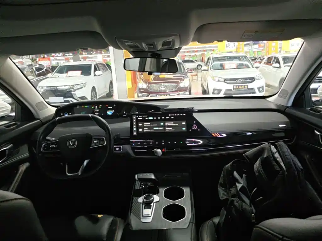 Changan UNI-K — миниатюра 10