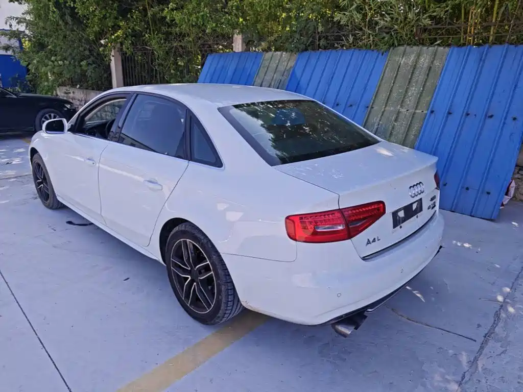 Audi A4L — миниатюра 5
