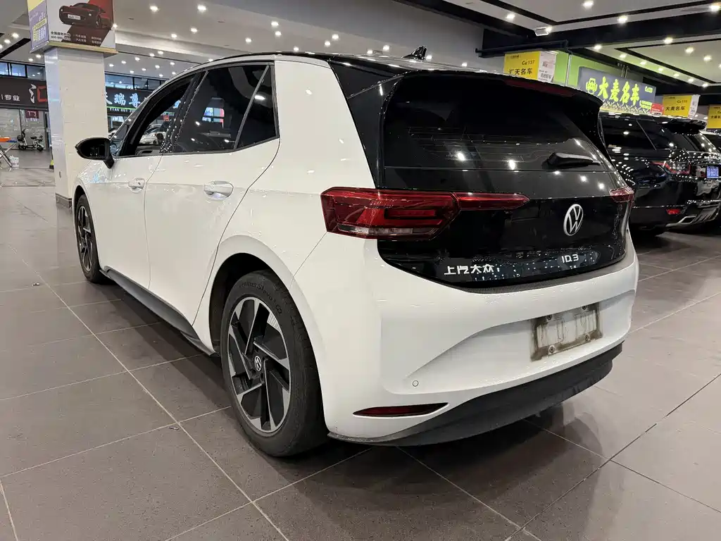 Volkswagen ID.3 — миниатюра 10