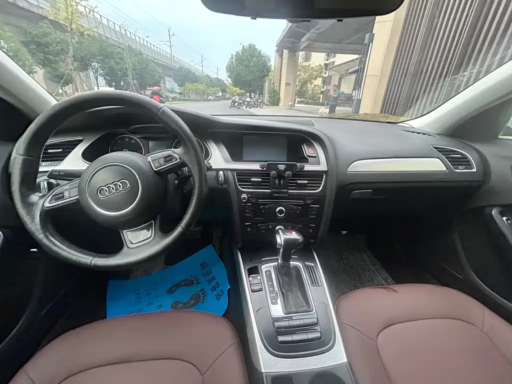Audi A4L — миниатюра 14