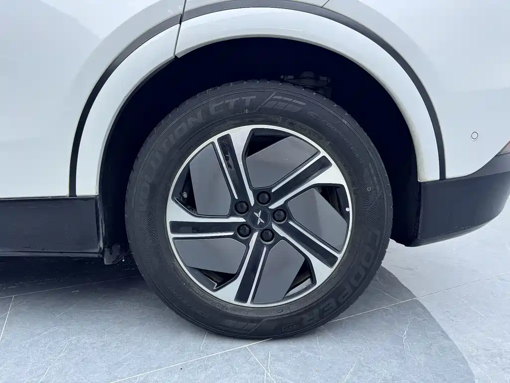 XPeng G6 — миниатюра 10