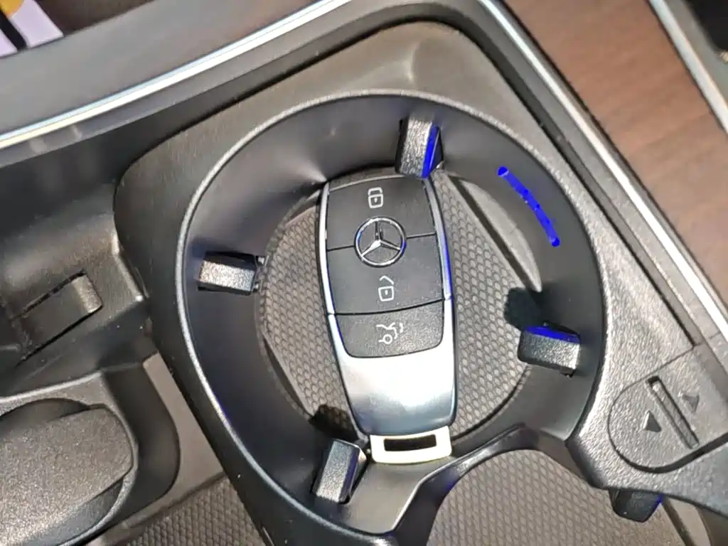 Mercedes-Benz GLC — миниатюра 9