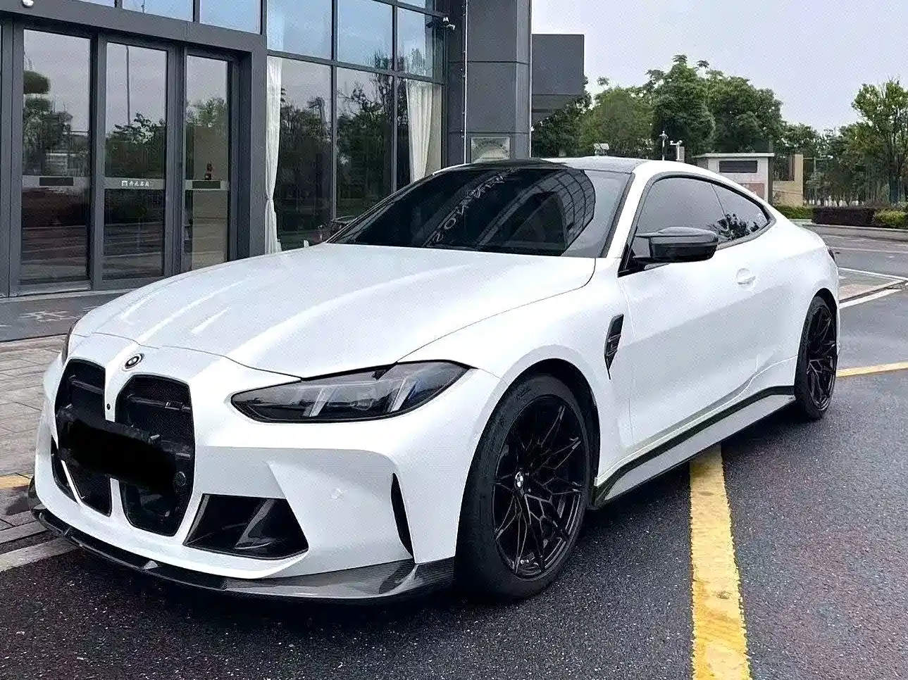 宝马M4 2024款 M4双门轿跑车 M xDrive 雷霆版 2025