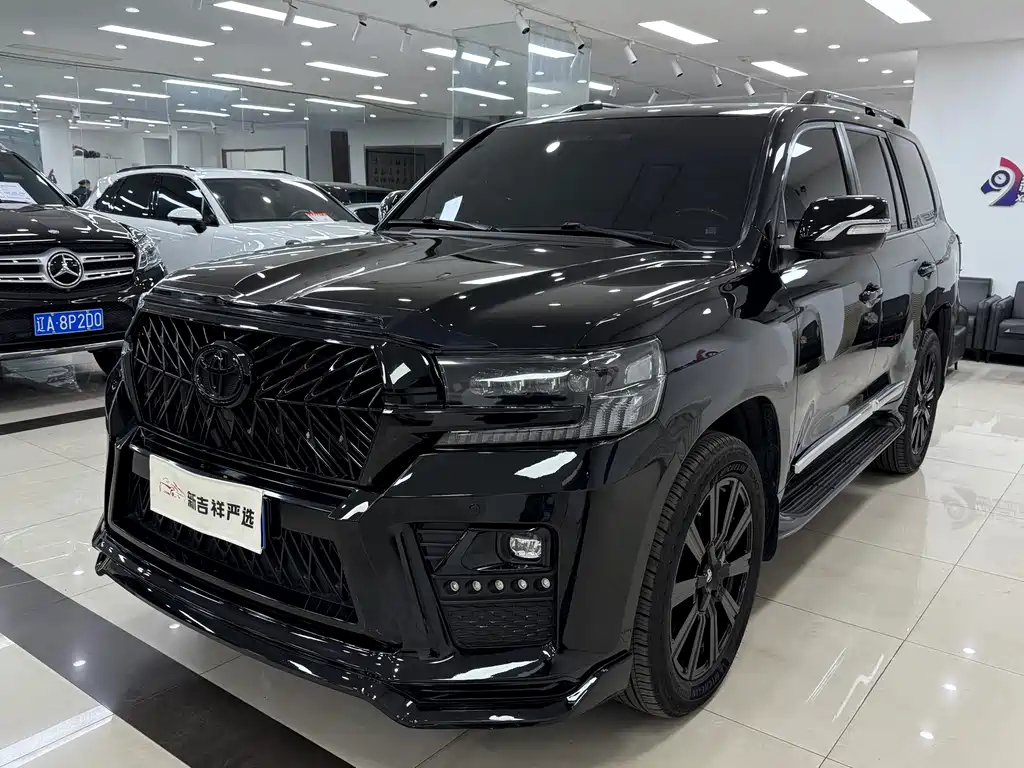 Toyota Land Cruiser 2018 5.7L