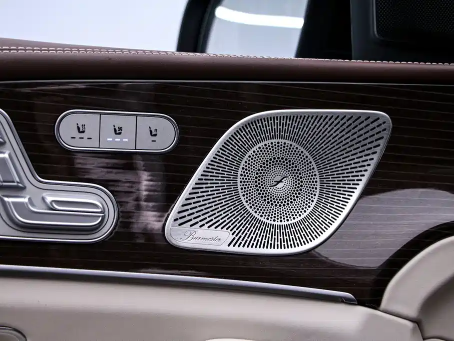 Mercedes-Benz GLS — миниатюра 15