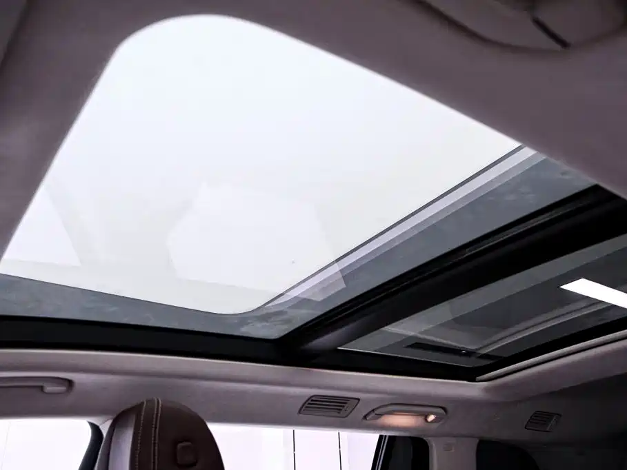 Mercedes-Benz GLS — миниатюра 13