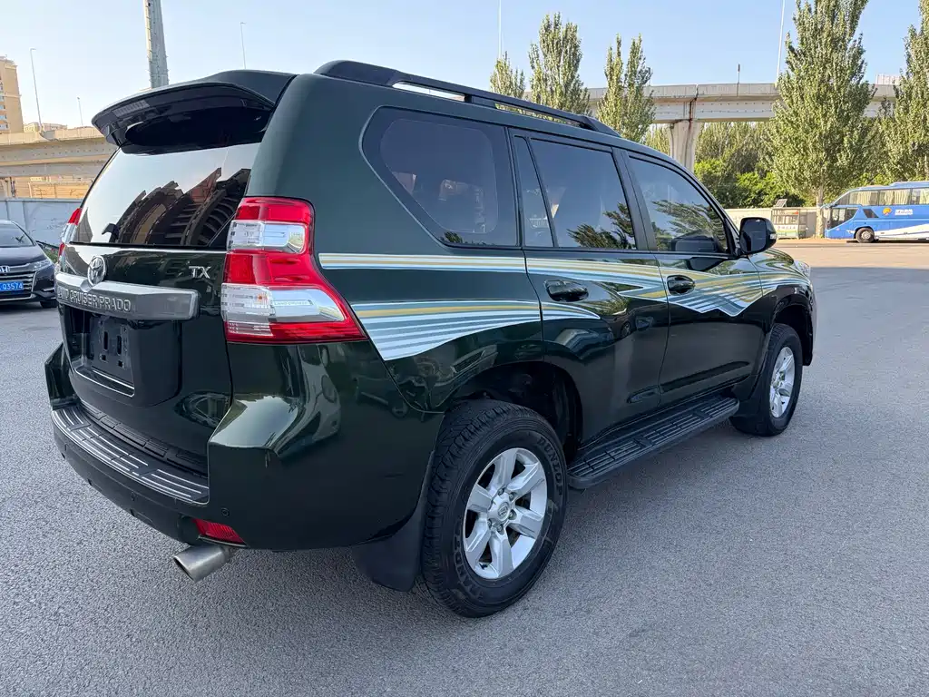 Toyota Prado — миниатюра 10
