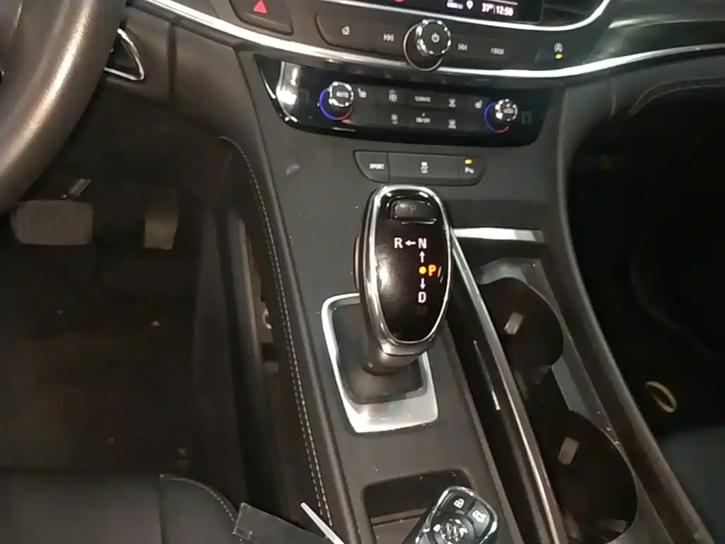 Buick LaCrosse — миниатюра 14