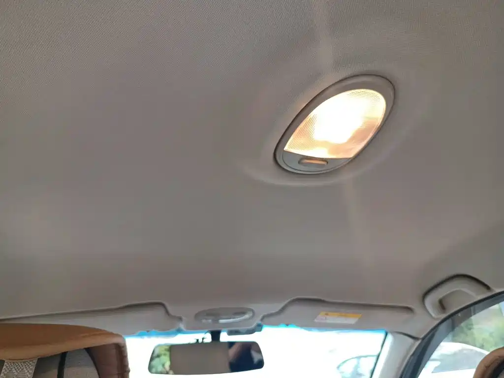 Buick Excelle — миниатюра 9