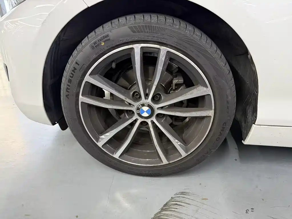 BMW 2 Series (Import) — миниатюра 11