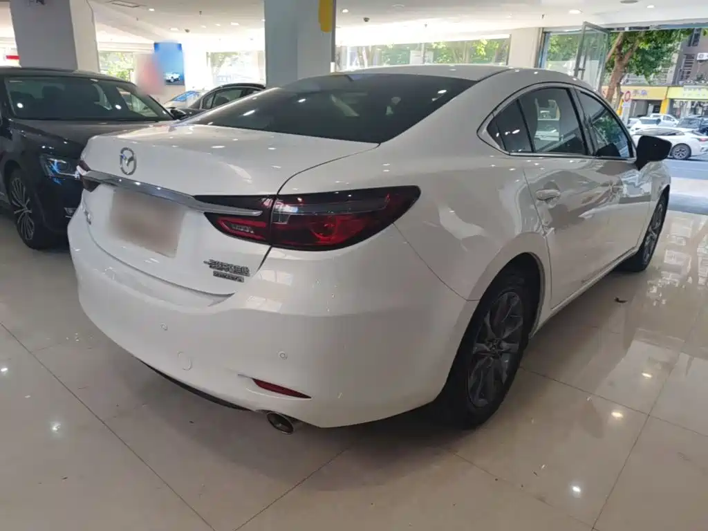 Mazda Atenza — миниатюра 7