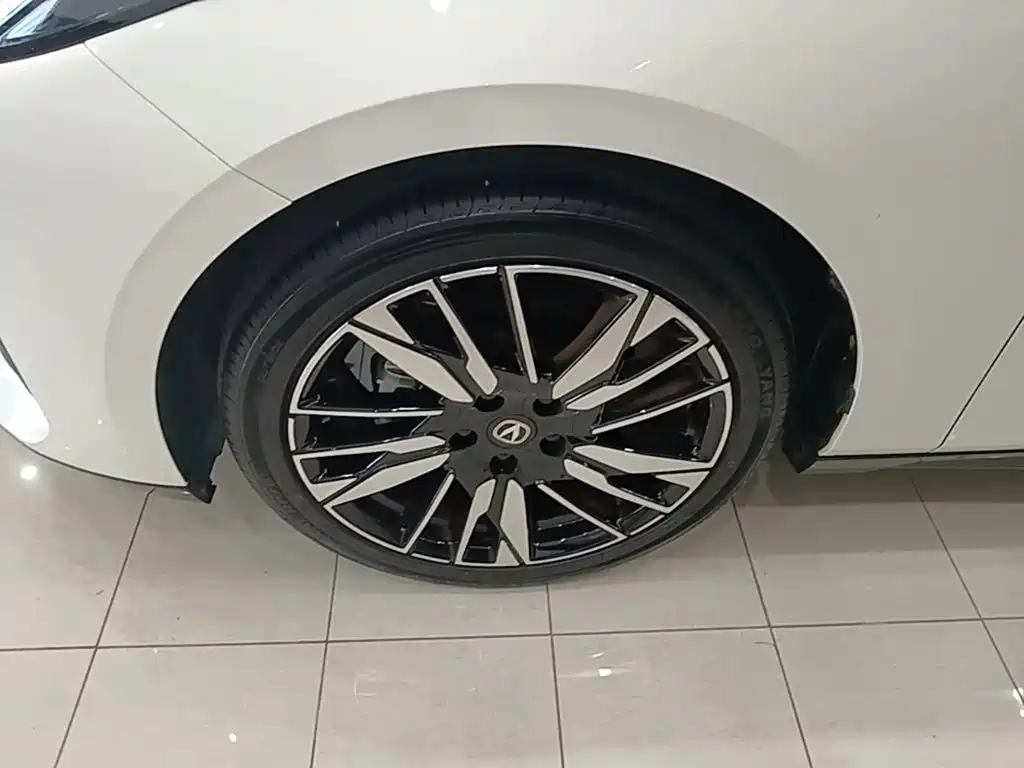 Changan Eado — миниатюра 23