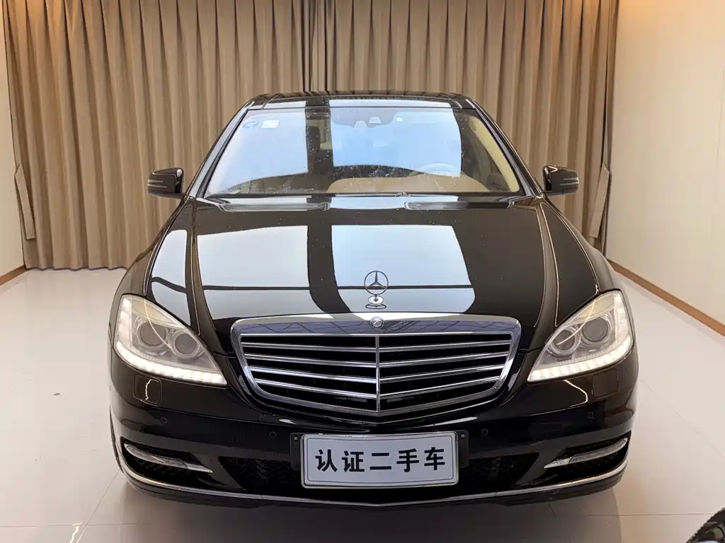 Mercedes-Benz S-Class — миниатюра 2