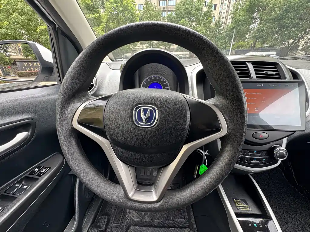 Changan Benben E-Star — миниатюра 16