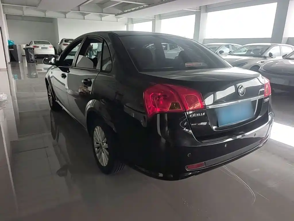 Buick Excelle — миниатюра 5